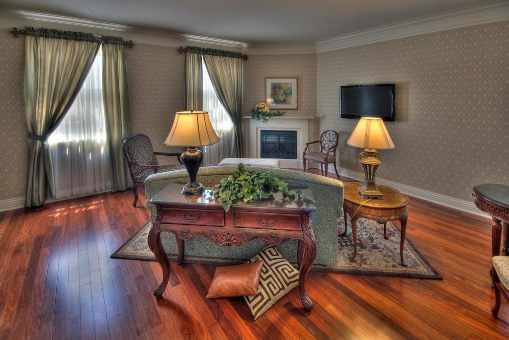 Charley Creek Inn Wabash Extérieur photo